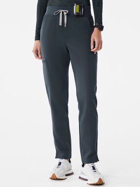 Figs Women’s High Waisted Yola Skinny Scrub Pants